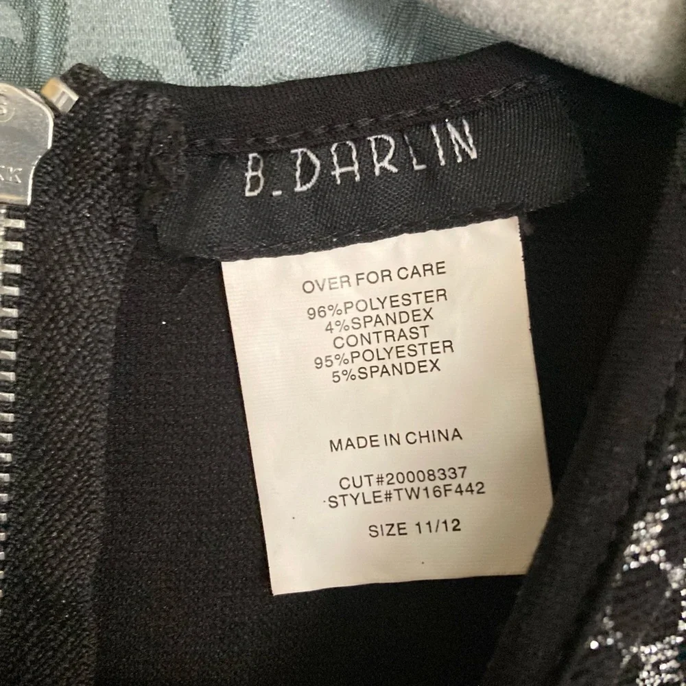 B Darlin | NWT Women’s Glitter Knit Sleeveless Dress - Picture 8 of 8